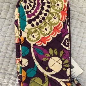 NWT Vera Bradley wristlet plum crazy pattern